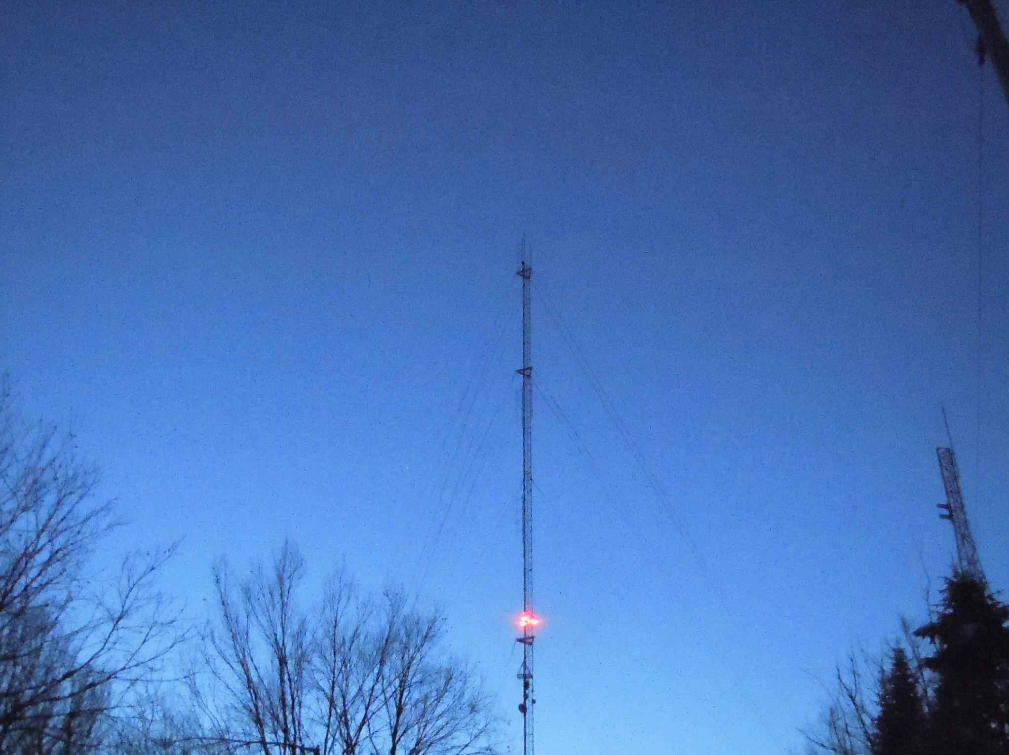 太陽能航空障礙燈