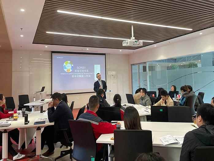 2021回首來時路，奔赴遠方行